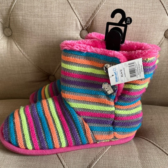 Walmart Other - Rainbow Striped Kids Slippers